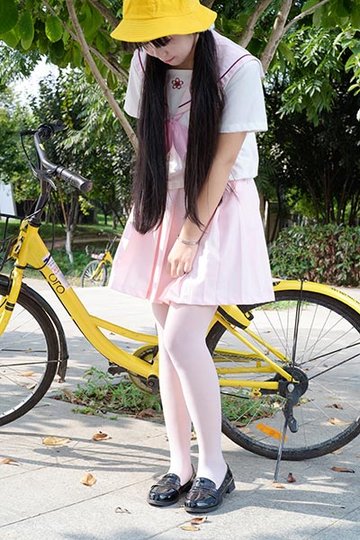 R15-033 粉红卡哇伊 - 封面图