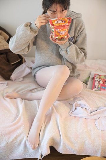 X-003 少女的肉丝诱惑 - 封面图