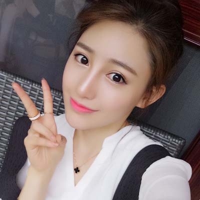 刘奕宁Lynn