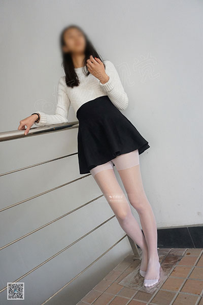 [妖精视觉] 2018.05.02 《风吹起白丝袜》诗诗