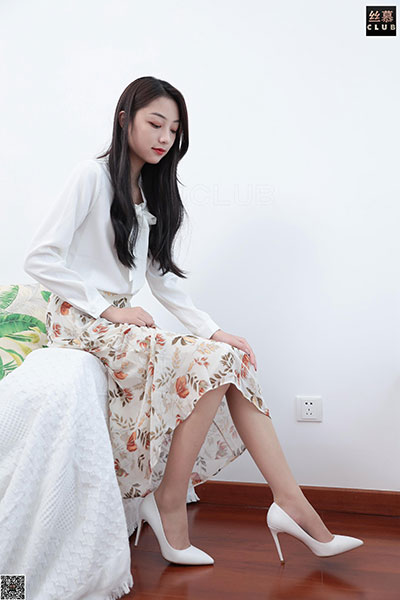 [丝慕天天一元] 2019.08.30 SM063 《她笑了》 诗晴