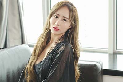 [MintYe薄荷叶] 2017.03.16 VN.003 何梦兮Stacy首部写真视频上架