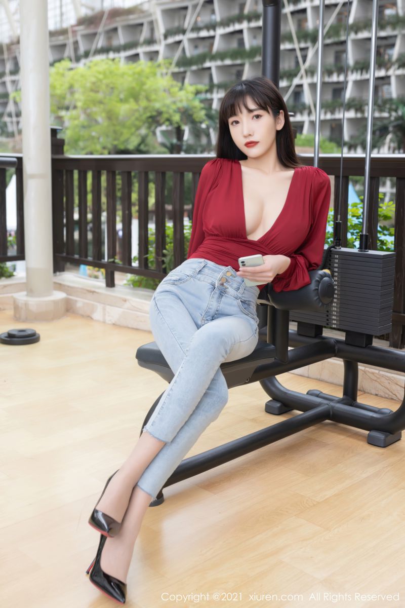 [XiuRen秀人网] 2021.06.03 No.3505 陆萱萱 鲜艳猩红服饰