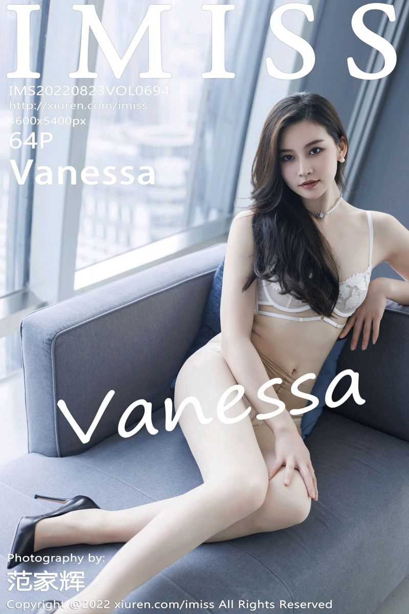 [IMiss爱蜜社] 2022.08.23 Vol.694 Vanessa 淡橙色上衣与性感短裙