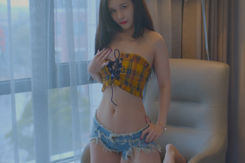 [FEILIN嗲囡囡] 2018.12.19 VN.116 张雨萌首部4k级写真MV写真