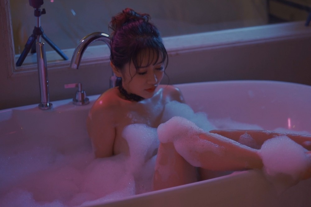 [FEILIN嗲囡囡] 2018.11.13 VN.112 childe三秋第三部写真视频