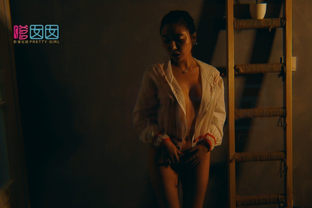 [FEILIN嗲囡囡] 2017.10.11 VN.072 李梓熙大尺度私房MV第三季