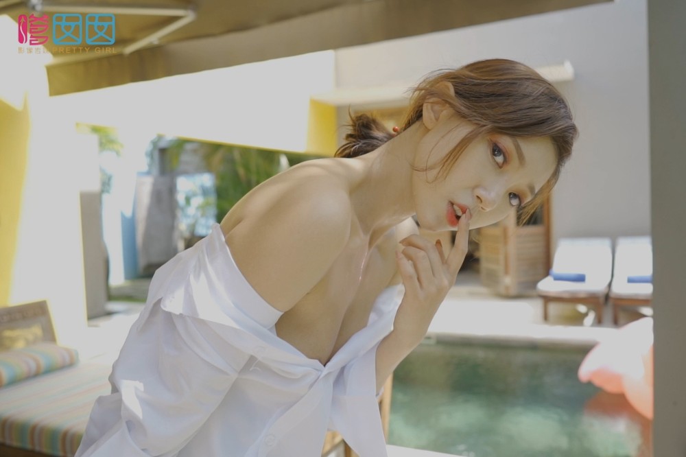 [FEILIN嗲囡囡] 2018.07.12 VN.099 冯木木LRIS班塔延岛旅拍写真视频