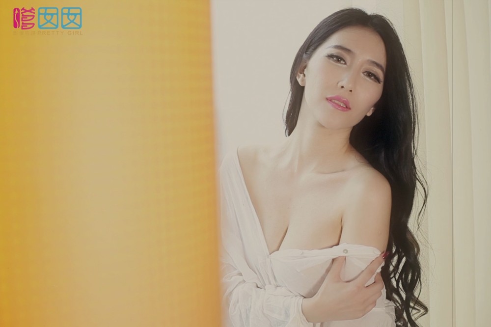 [FEILIN嗲囡囡] 2015.10.06 VN.005 傅詩瑤SIRI写真视频